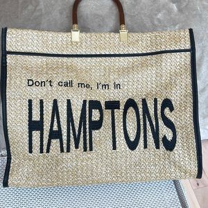 Hamptons Medium Tote in Beige